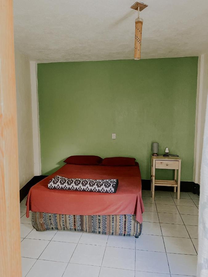 Mr. Mullets Hostel Сан-Педро-ла-Лагуна Екстер'єр фото